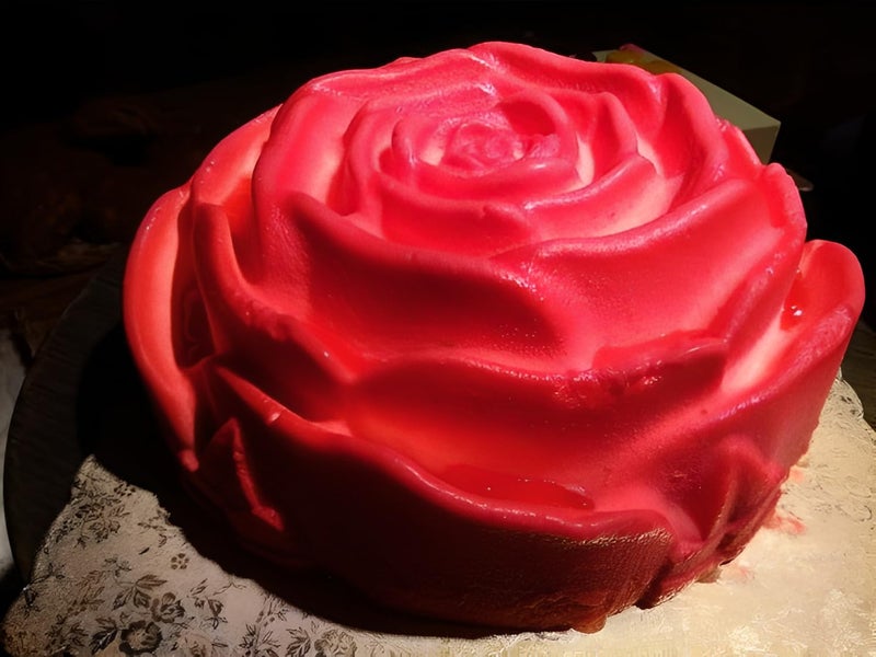 Wetco Large Rose Flower Shapes Non-Stick Silicone Cake Molds, Party Cake Mold for Baking, Gelatin Molds. Non-Stick Bread Baking Mold for Making Birthday Cakes, Breads, Pies, Muffin (Upgrade&thicken) - Image 5